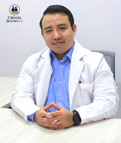Dr. Carlos Arturo Martínez Martínez